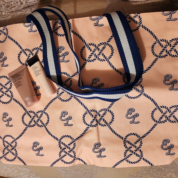 Estee Lauder Beauty Bundle - Tote Bag with Four Travel Size Products - NIP - Picture 2 of 10